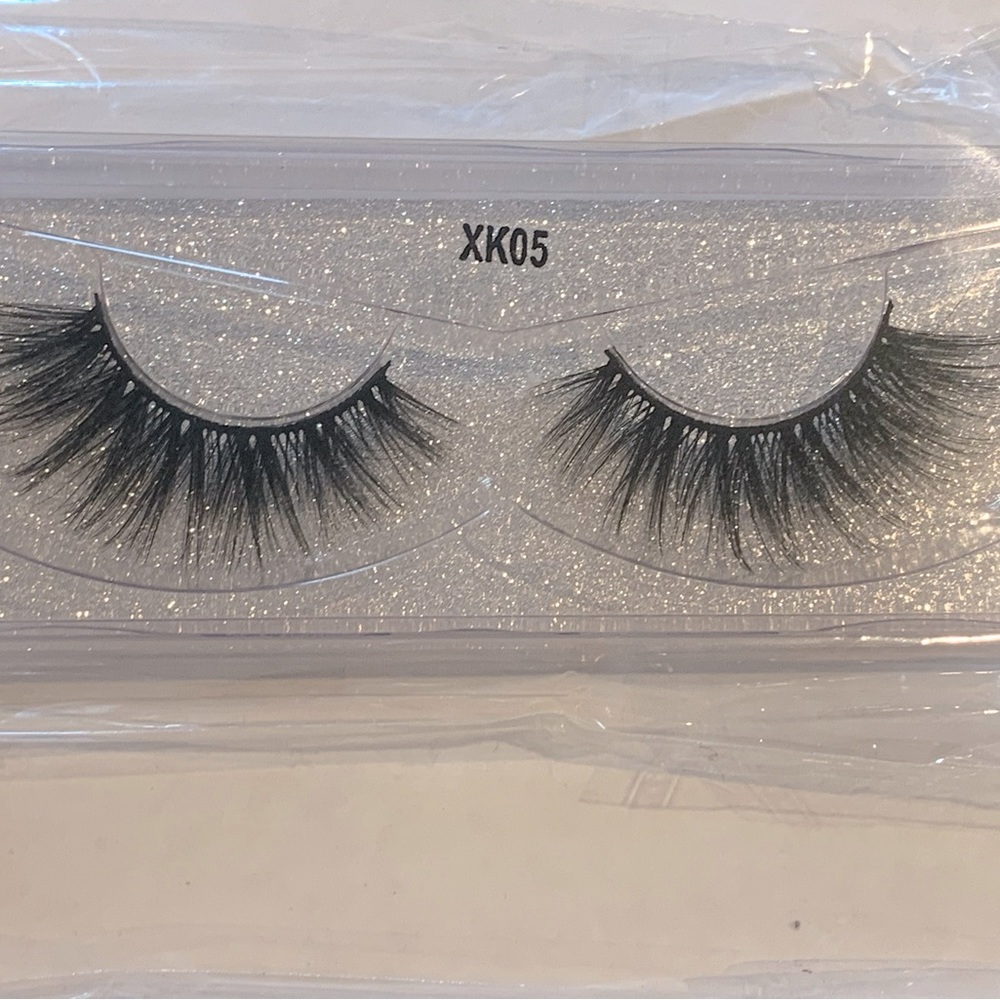 Faux Mink Lashes..5 pairs
